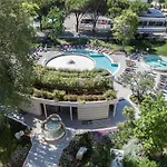塞林尼斯玛公寓 4*
