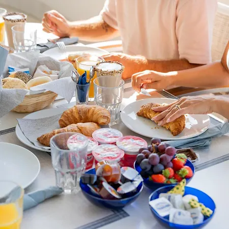 Serenissima Aparthotel 4*