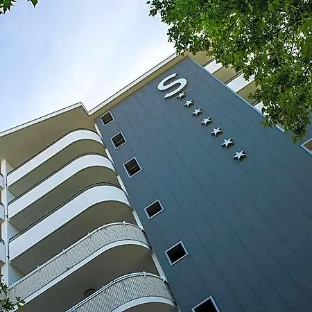 Serenissima Apartmanhotel