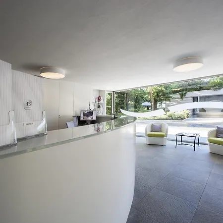 Aparthotel Serenissima 4*