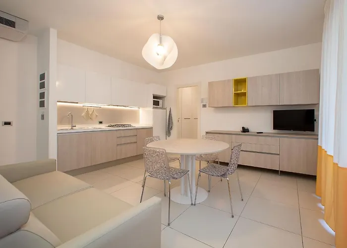 Serenissima Aparthotel