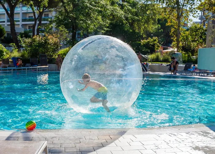 Serenissima Aparthotel